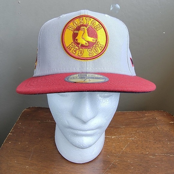NEW ERA 59FIFTY Boston Red‎ Sox FENWAY Park Legendary GOLD Two Tone Edition 7½ - Picture 1 of 10